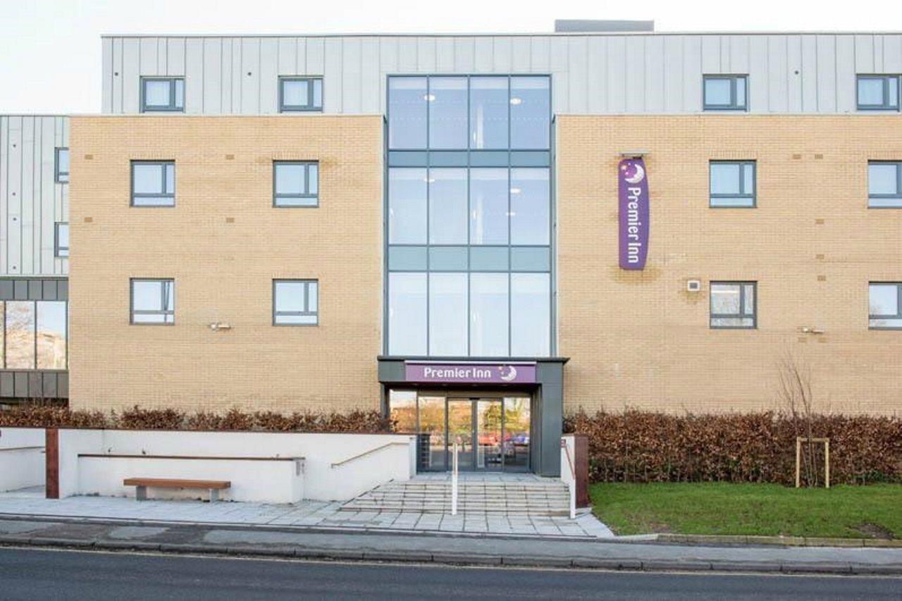 Premier Inn Винчестер Экстерьер фото